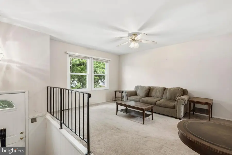 215 Compton Rd, Waldorf, MD 20602 - #3