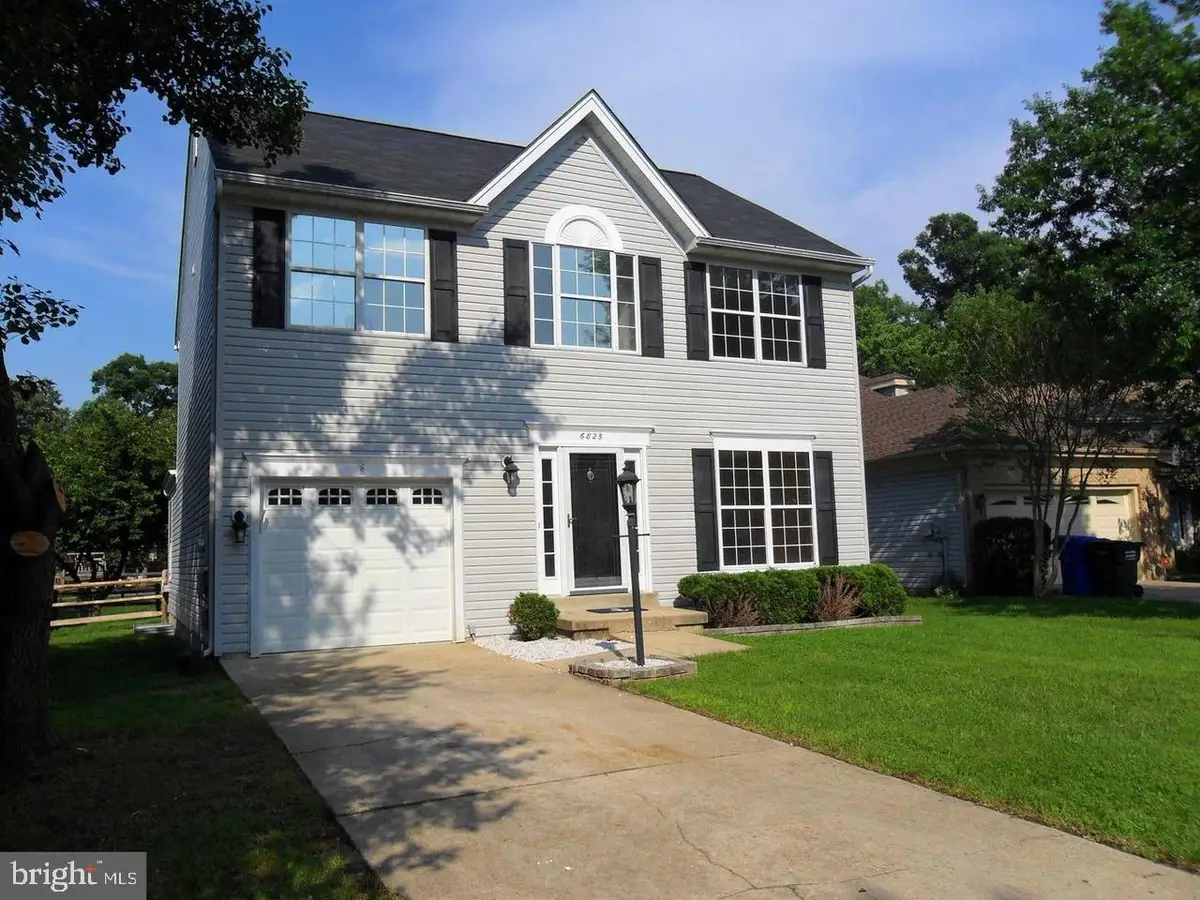 6825 Cologo Ct, Waldorf, MD 20603 - #1