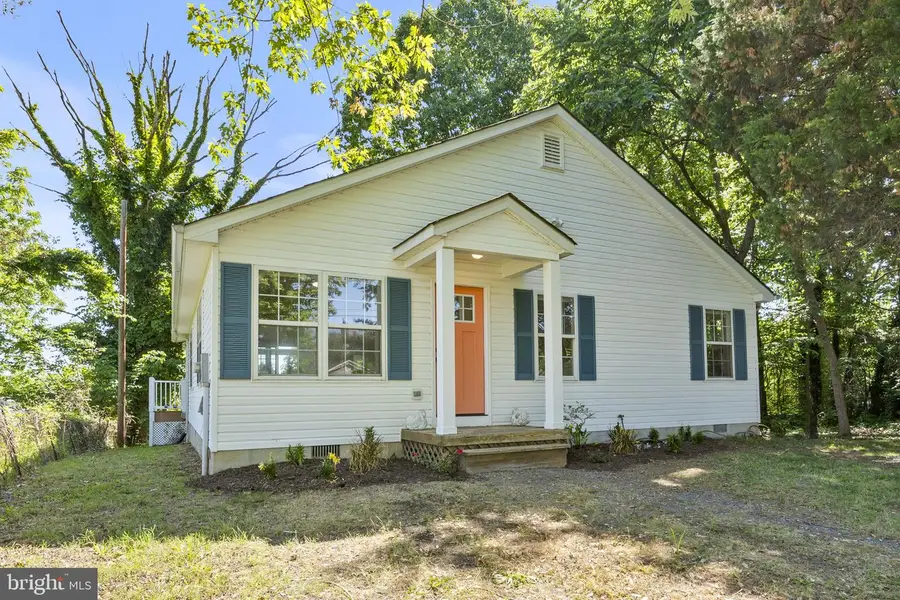 12350 Neale Sound Dr, Cobb Island, MD 20625 - #2
