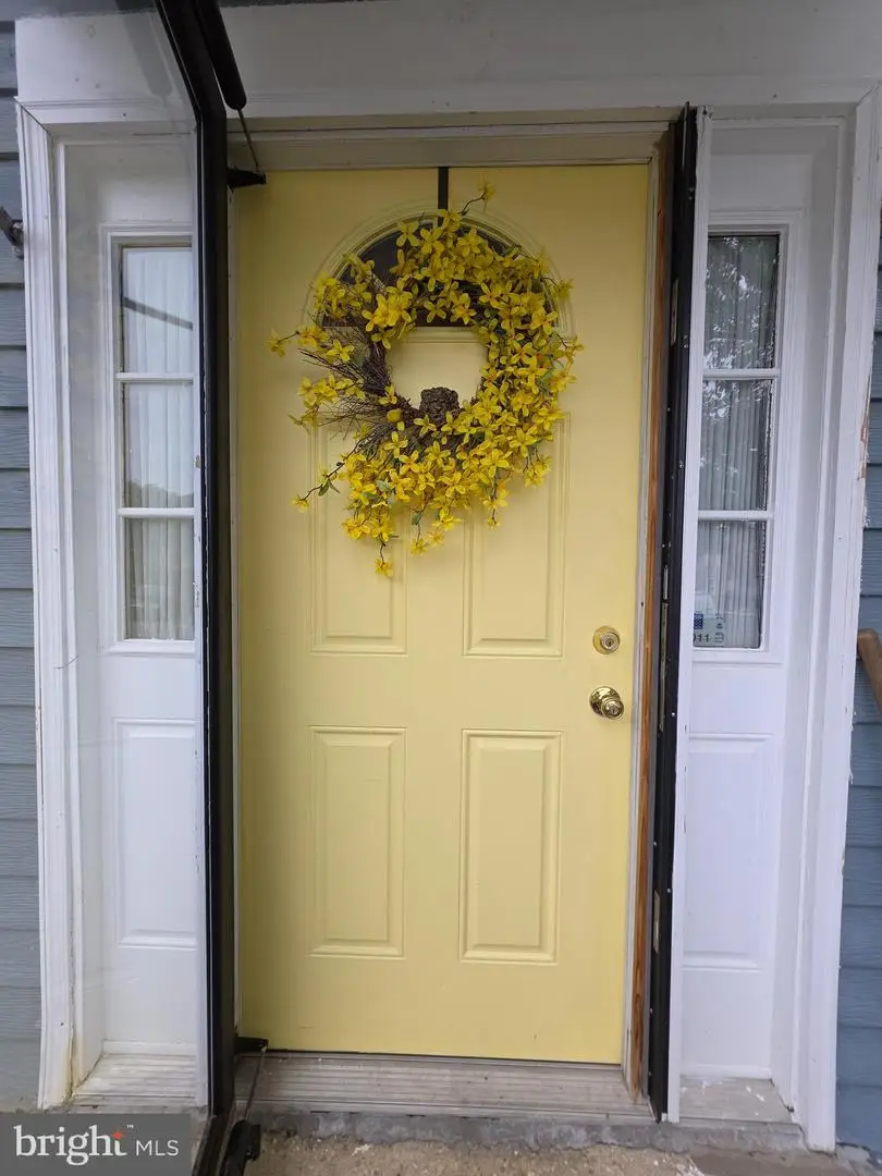 862 Holly Dr, La Plata, MD 20646 - #2