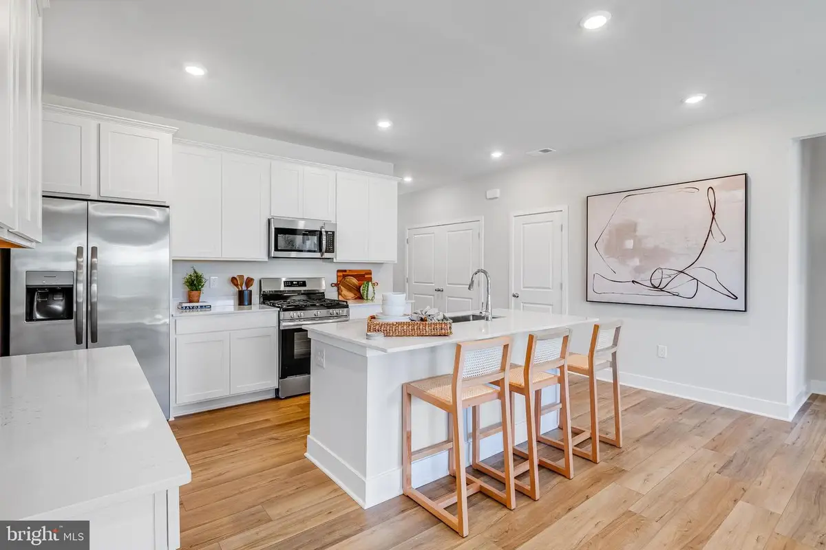 10333 Yosemite St, White Plains, MD 20695 - #1