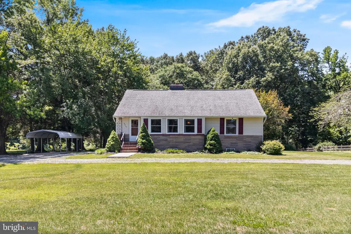8855 Marshall Corner Rd, Pomfret, MD 20675 - #1