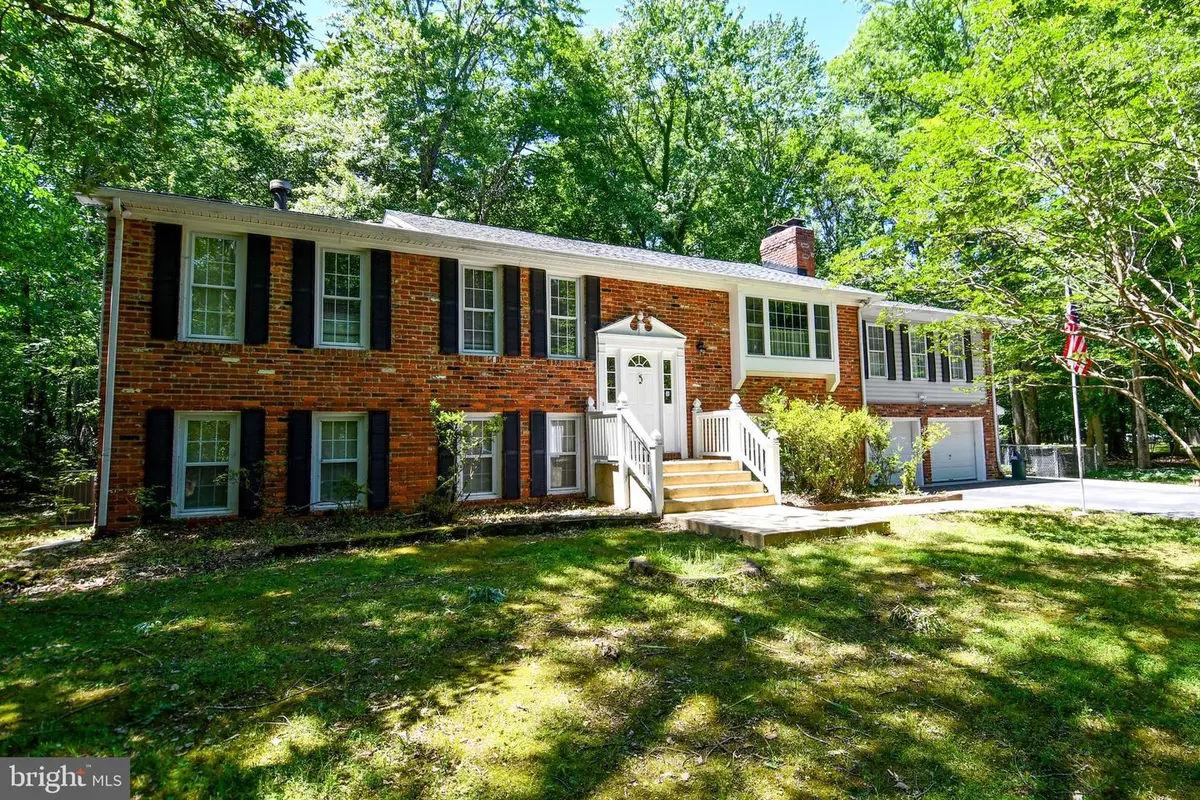 8870 Brook Dr, Waldorf, MD 20603 - #1