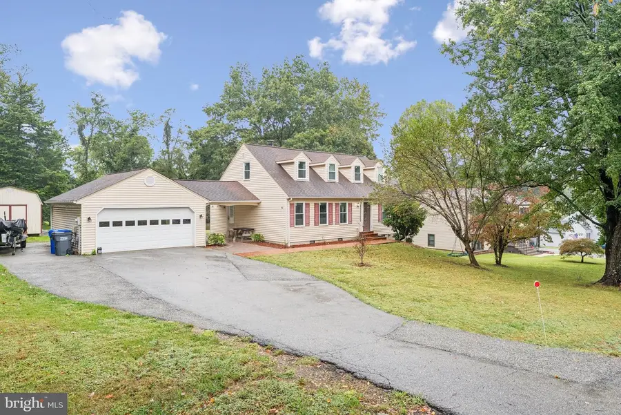 2577 Laurel Branch Dr, Waldorf, MD 20603 - #2