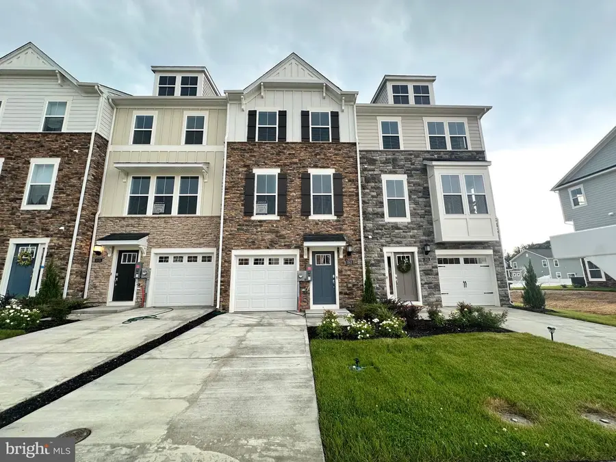 5513 Aberdeen Pl, White Plains, MD 20695 - #3