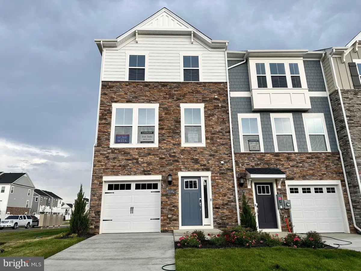 10538 Cobbler Pl, White Plains, MD 20695 - #1