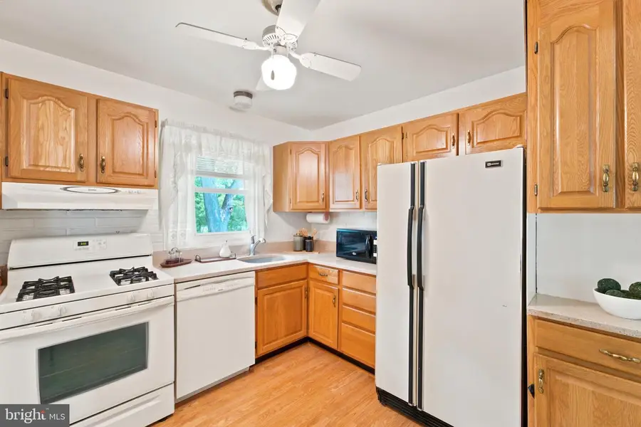 206 Stoddert Ave, Waldorf, MD 20602 - #3
