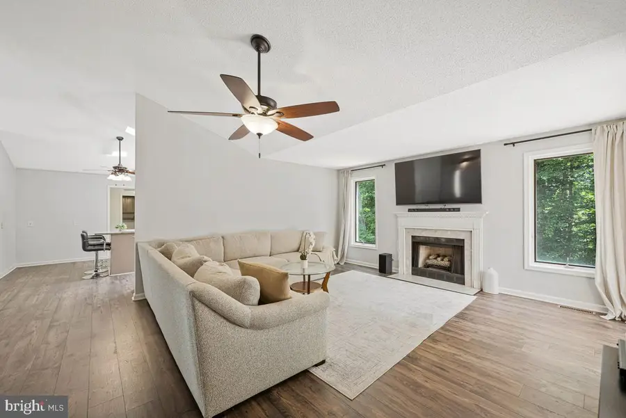 1010 Wales Dr, La Plata, MD 20646 - #3