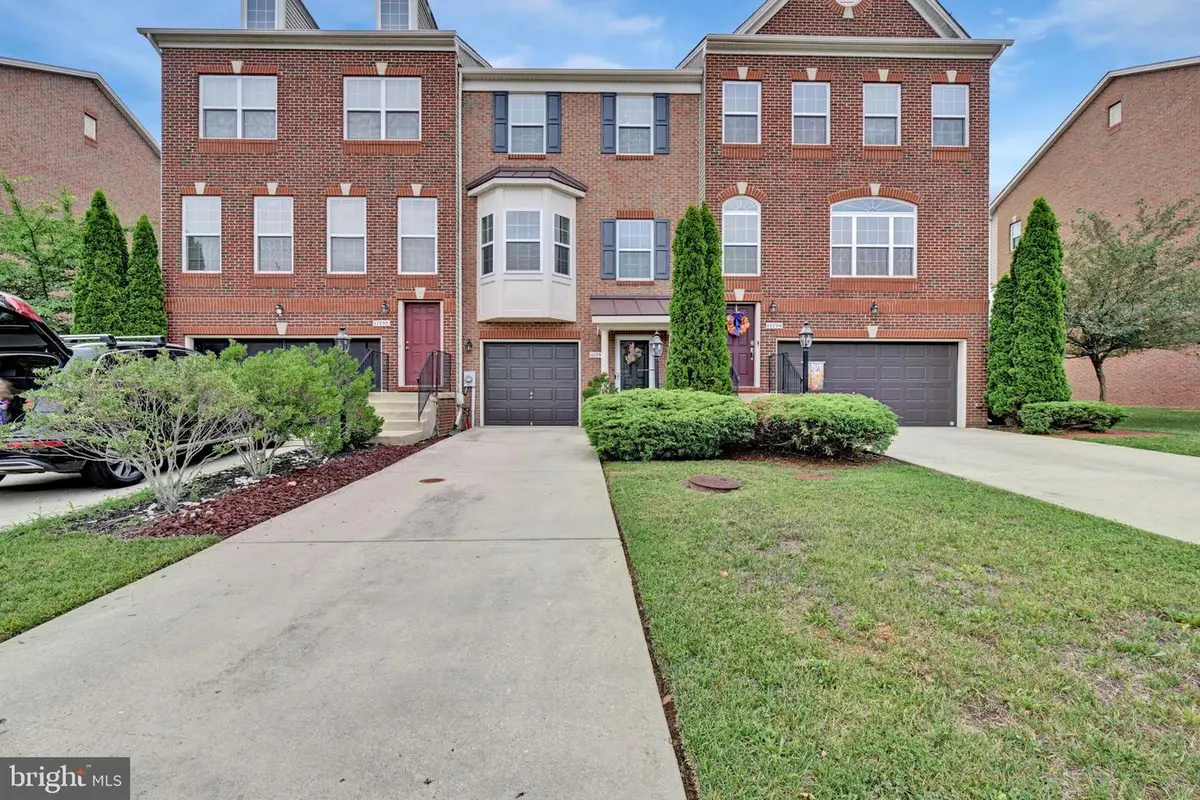11752 Palm Desert Pl, Waldorf, MD 20602 - #1