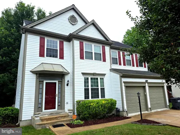 11829 Murre Ct, WALDORF, MD 20601