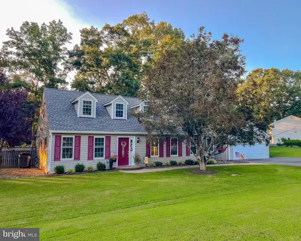 207 Persimmon Ct, LA PLATA, MD 20646