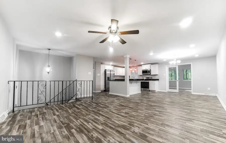4104 Green Spring St, Waldorf, MD 20601 - #3