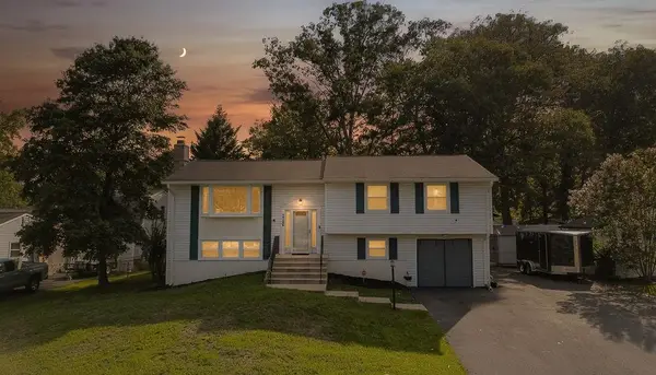2308 Pinefield Rd, WALDORF, MD 20601