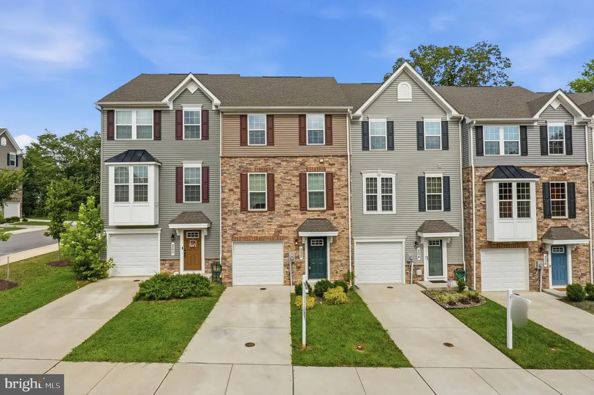 202 Chickaloon Pl, Indian Head, MD 20640 - #1