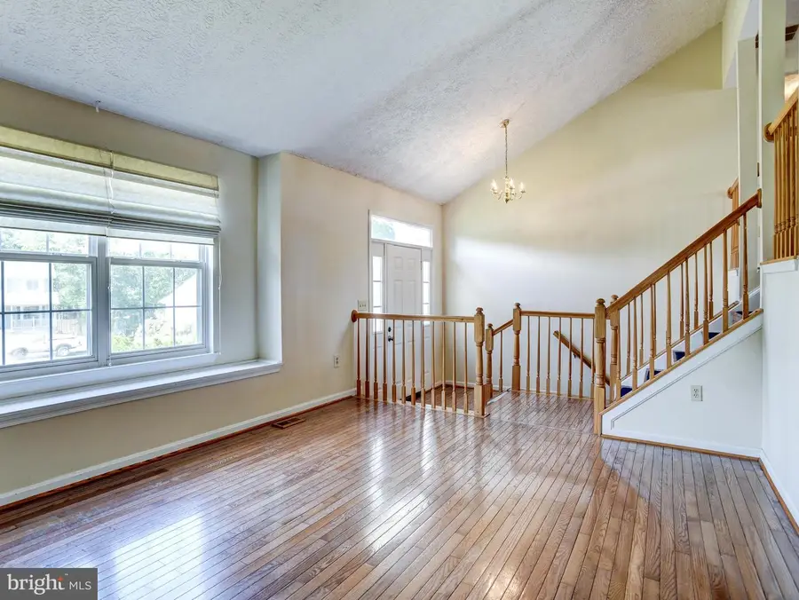 10389 Chamberlin Ct E, Waldorf, MD 20601 - #3