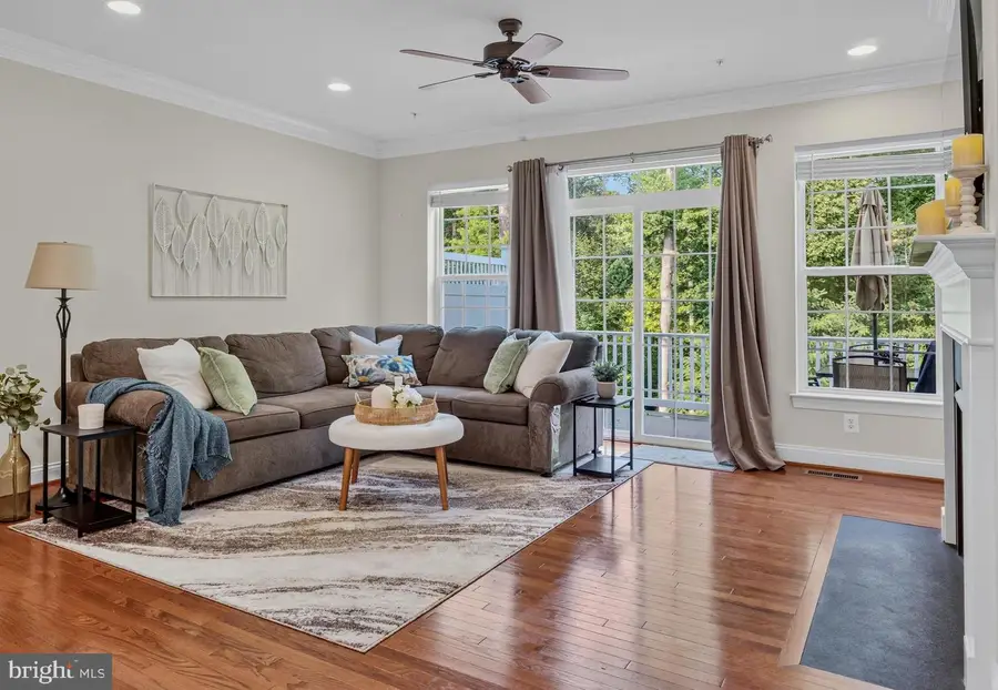 376 Buckeye Cir, La Plata, MD 20646 - #3