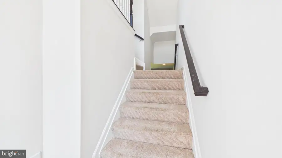 11482 Stockport Pl, White Plains, MD 20695 - #3