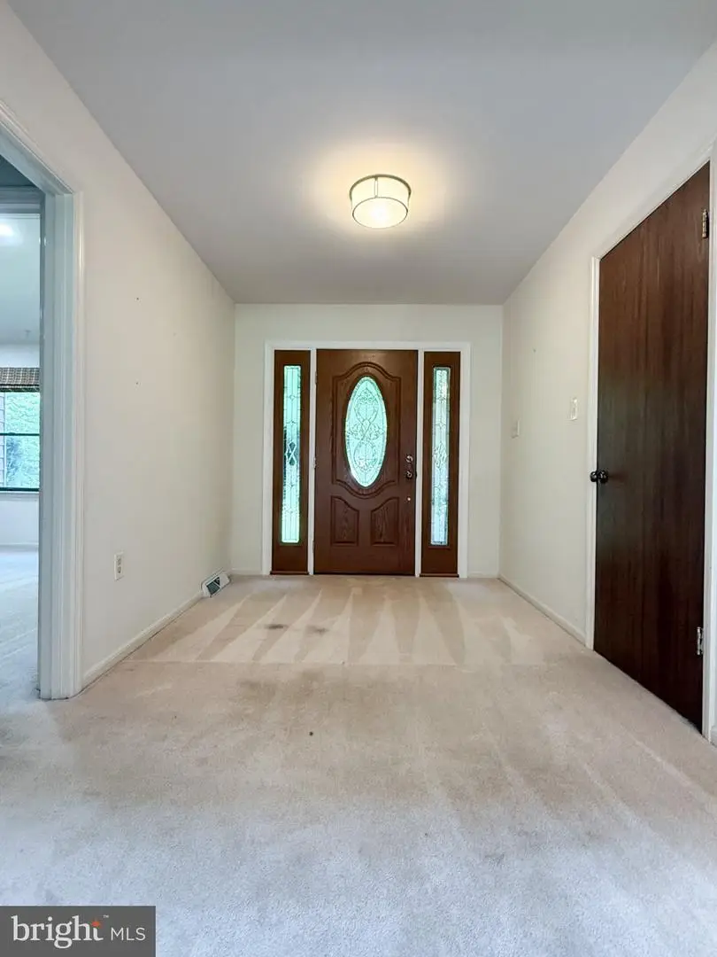 6660 Horseshoe Dr, La Plata, MD 20646 - #3