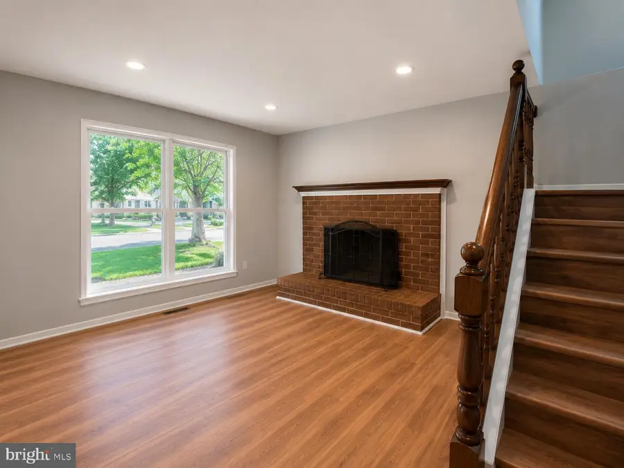 4750 Hummingbird Dr, Waldorf, MD 20603 - #3