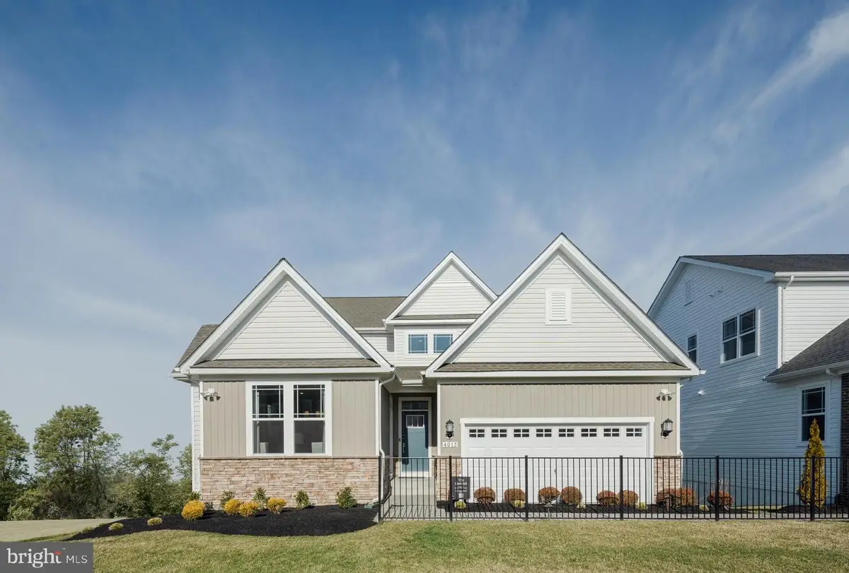 5364 Newport Cir, White Plains, MD 20695 - #1