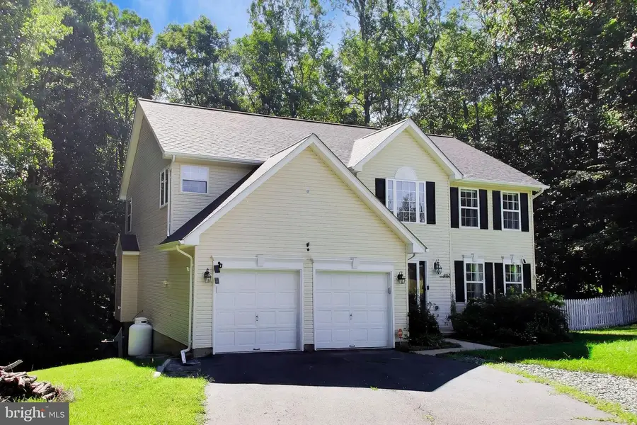 6157 Trotters Glen Dr, Hughesville, MD 20637 - #2