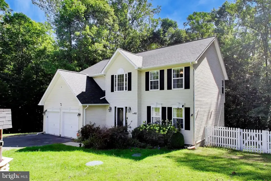 6157 Trotters Glen Dr, Hughesville, MD 20637 - #3