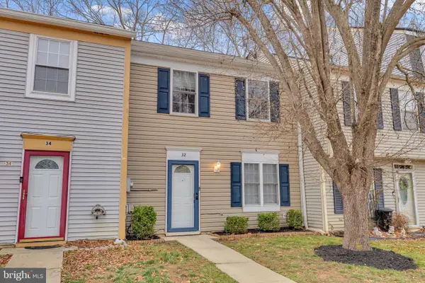 32 Meadowside Ct, INDIAN HEAD, MD 20640