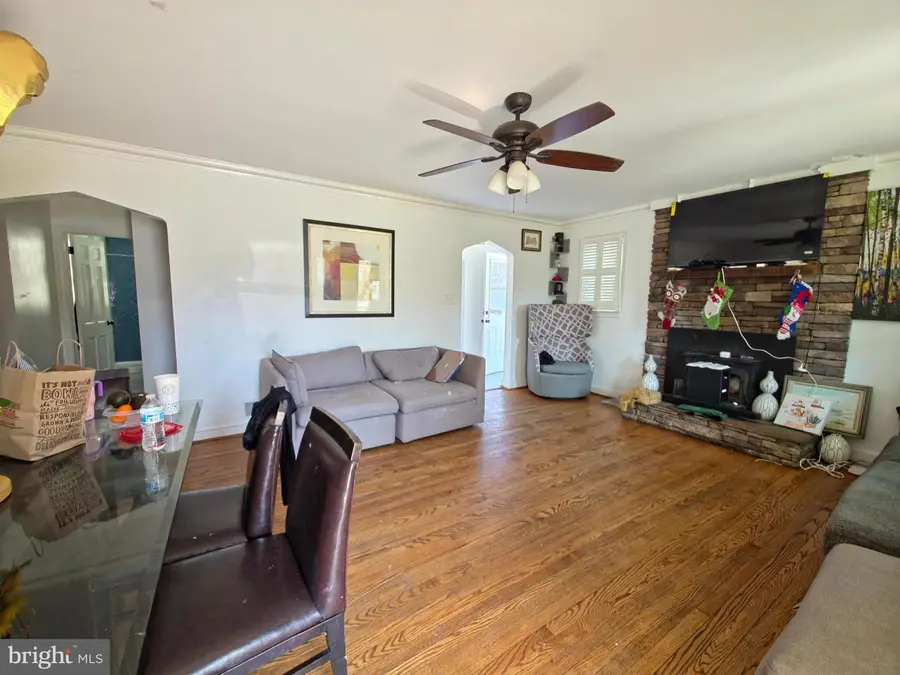 7450 Bensville Rd, Waldorf, MD 20603 - #3