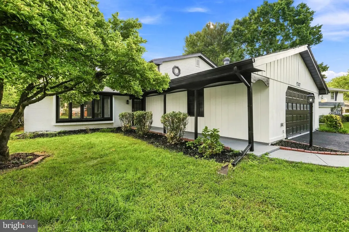 5202 Caroline Cir, Waldorf, MD 20601 - #1