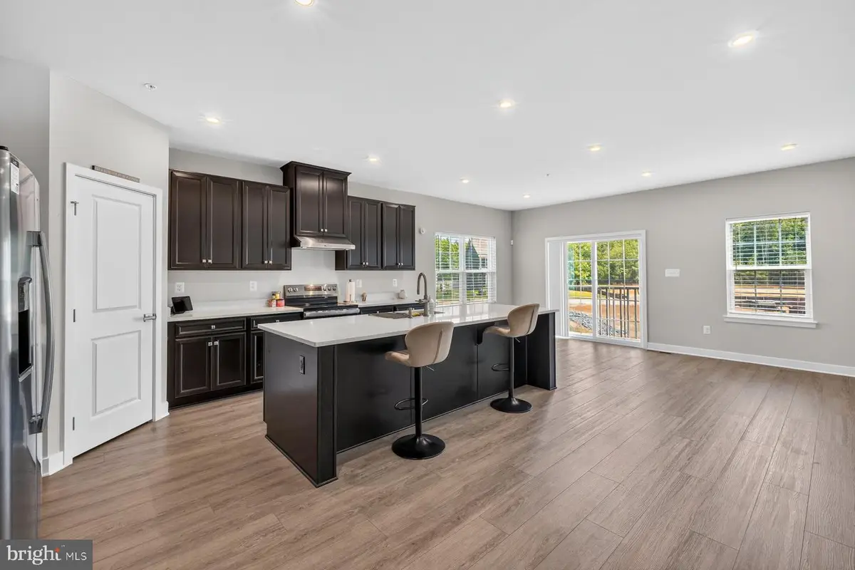 9210 Murdstone Ln, Waldorf, MD 20603 - #1