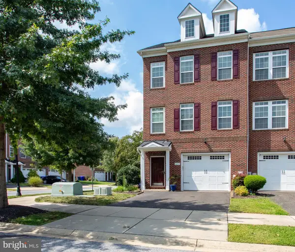 12389 Sandstone St, WALDORF, MD 20601