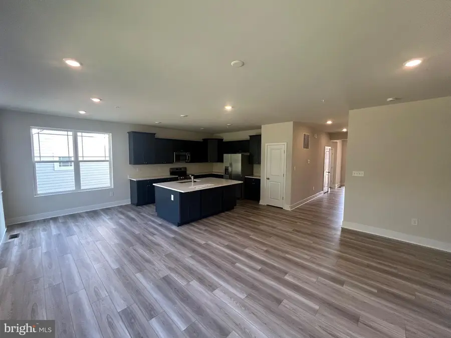 10360 Yosemite St, White Plains, MD 20695 - #2