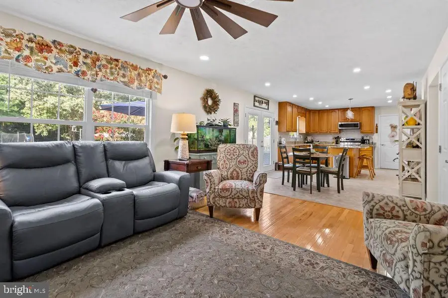 12871 Crescent Run St, La Plata, MD 20646 - #2