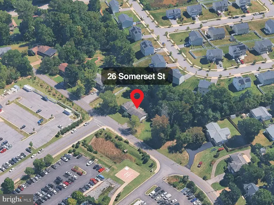 26 Somerset St, La Plata, MD 20646 - #2