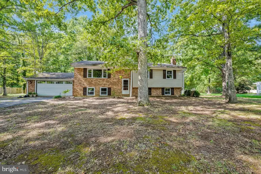 3663 Brookwood Dr, White Plains, MD 20695 - #2