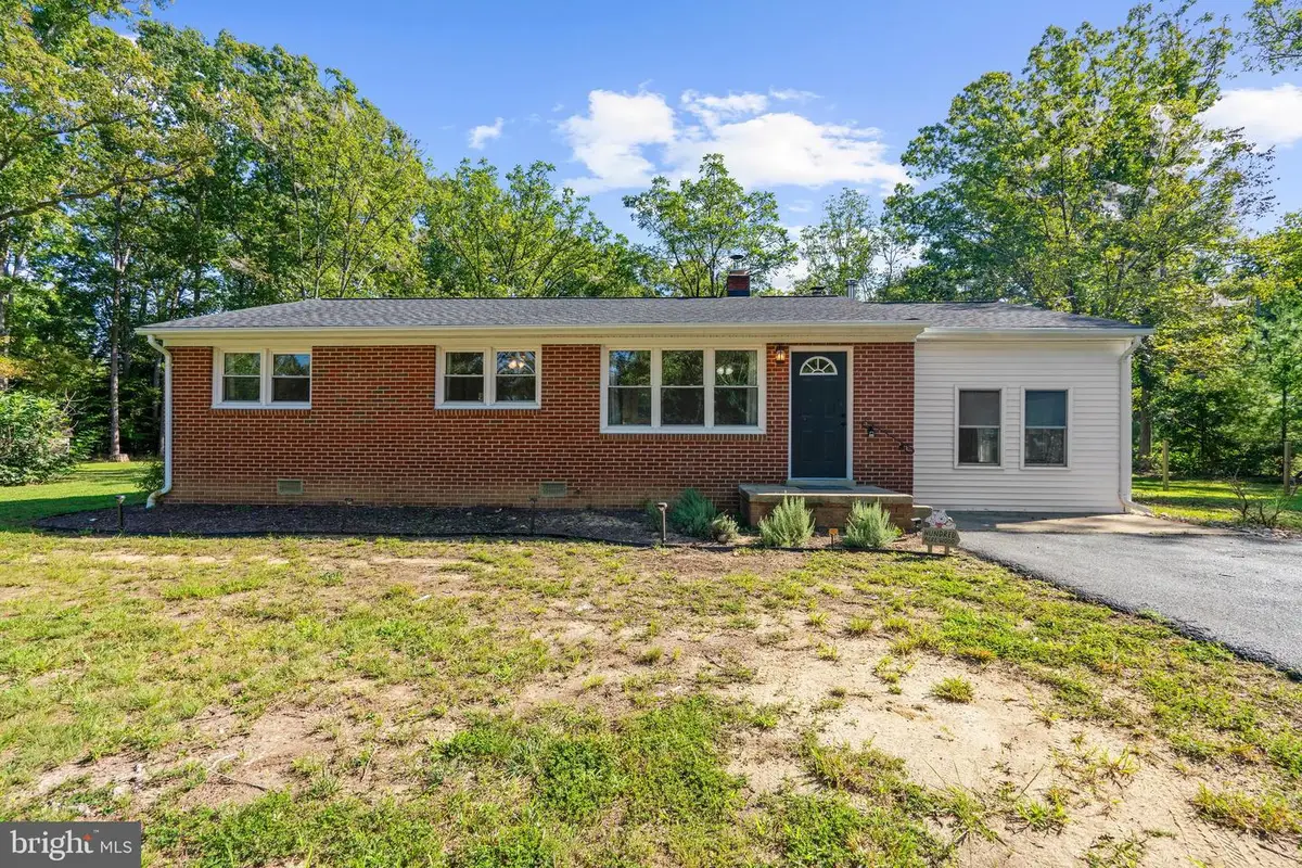 6720 Boots Ln, La Plata, MD 20646 - #1
