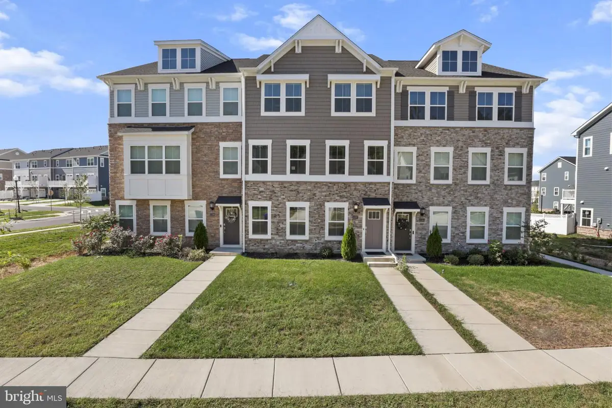 11197 Conway Pl, White Plains, MD 20695 - #1