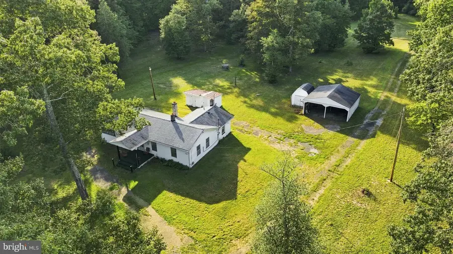 8585 Penns Hill Rd, La Plata, MD 20646 - #2