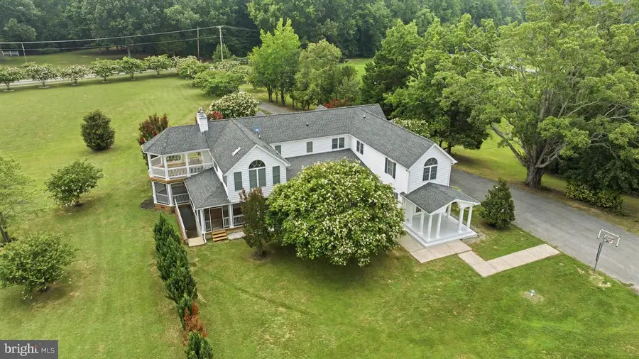 9610 Penns Hill Rd, La Plata, MD 20646 - #2