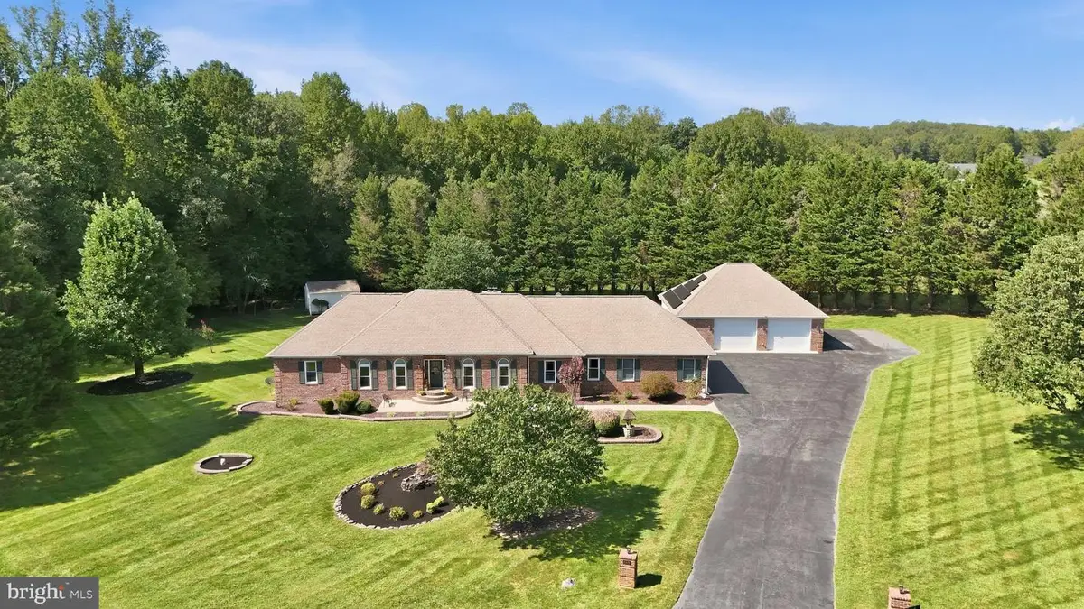 15251 Truman Manor Ln, Waldorf, MD 20601 - #1