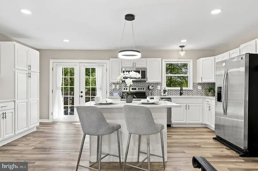6 Stratford Ct, Waldorf, MD 20602 - #2