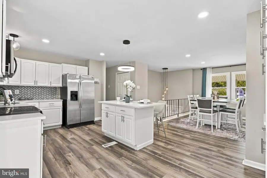 6 Stratford Ct, Waldorf, MD 20602 - #3