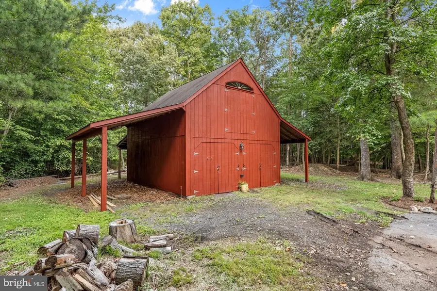 13565 Meadow Ct, Hughesville, MD 20637 - #2