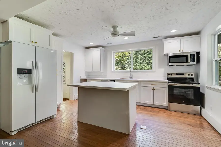 10812 Merrimack Pl, Newburg, MD 20664 - #3