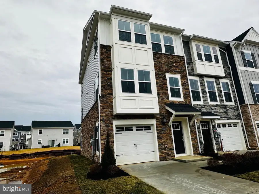 10502 Cobbler Pl, White Plains, MD 20695 - #2