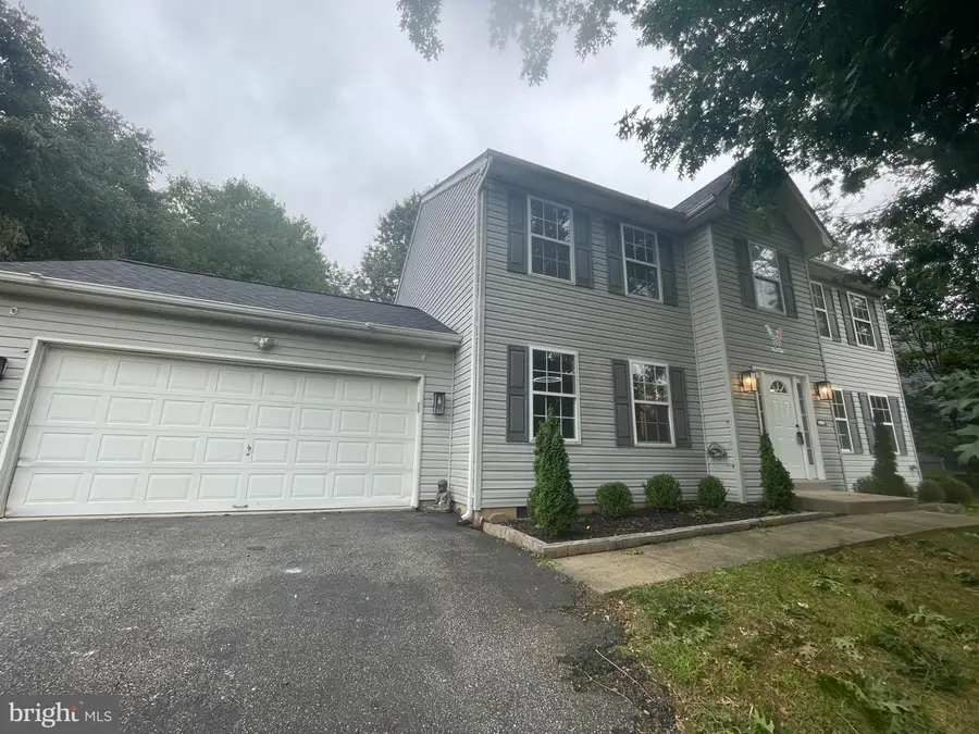 9404 Fendall Ln, Newburg, MD 20664 - #2