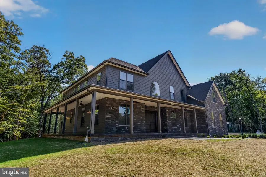 6385 Pasture Ct, Hughesville, MD 20637 - #2