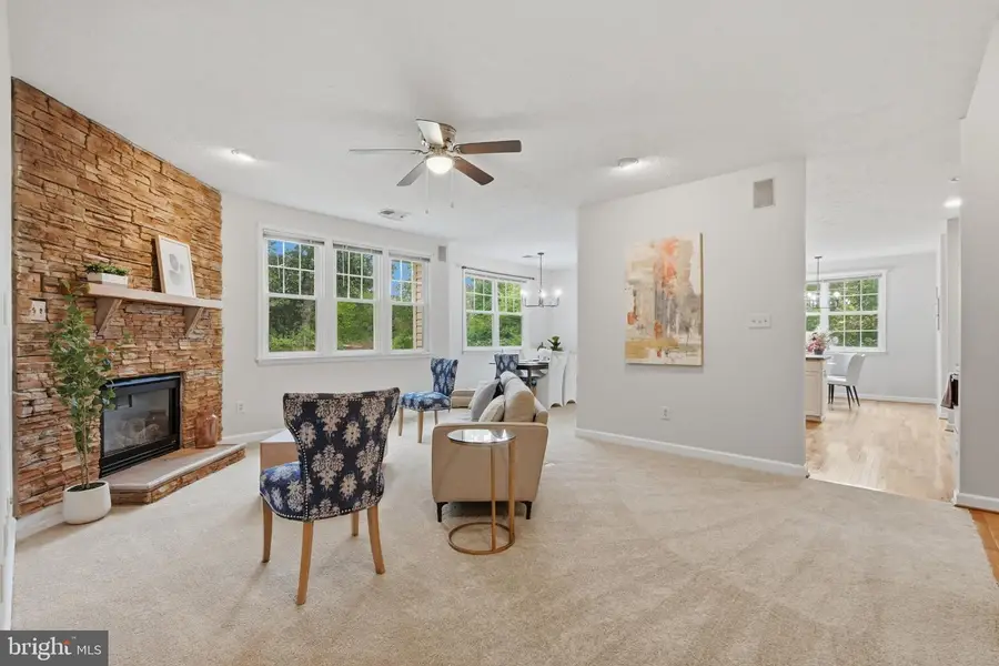 10916 Maryland Woods Ct, Waldorf, MD 20602 - #3