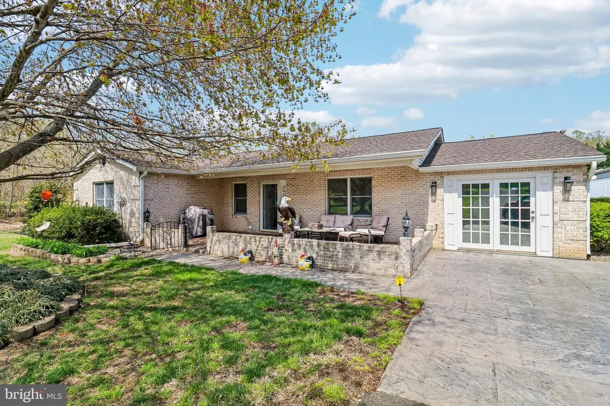 16970 Teagues Point Rd, Hughesville, MD 20637 - #1