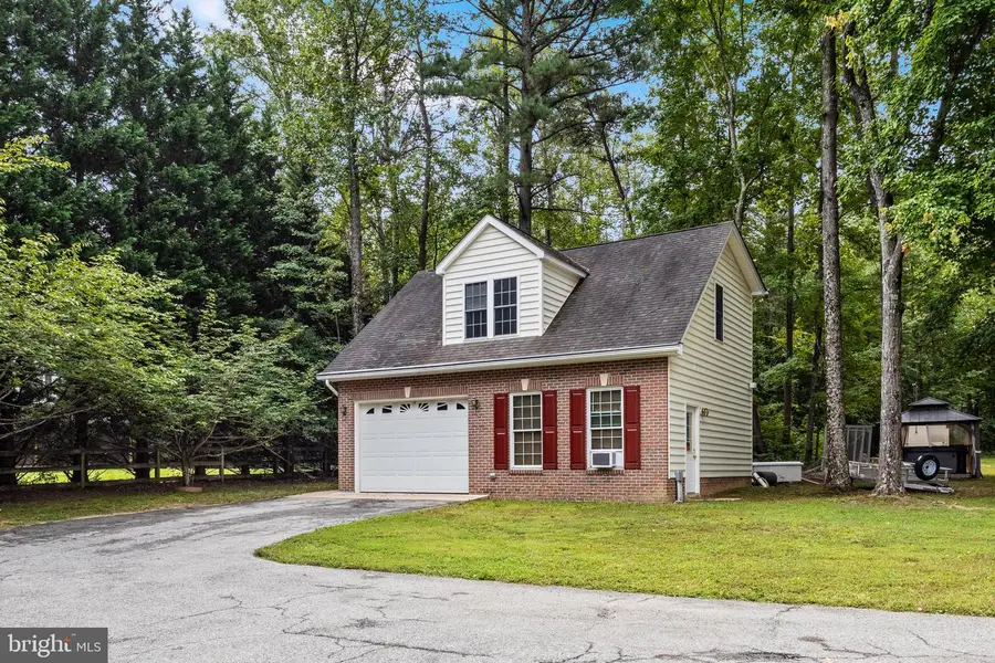 6830 Buckeye Dr, Hughesville, MD 20637 - #3